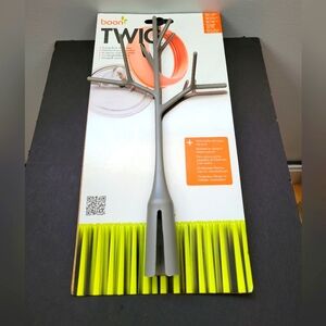 Baby bottle drying rack accessory